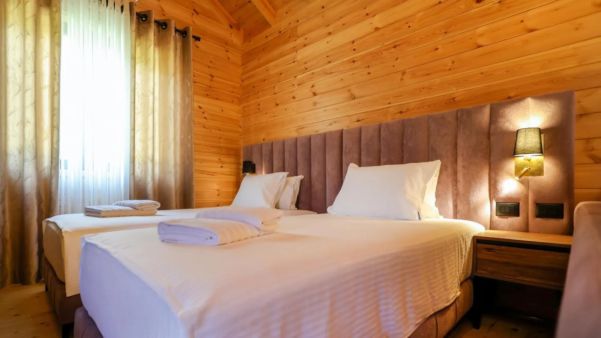 Hotel Bujtina Kapinova Berat Ferienpark